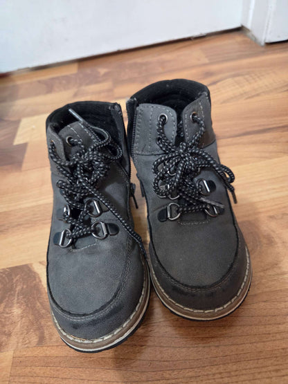 Formal Grey High lace-up boots toddler size 9 (RP $52), Shoes 9 (Toddler:2-4yr)