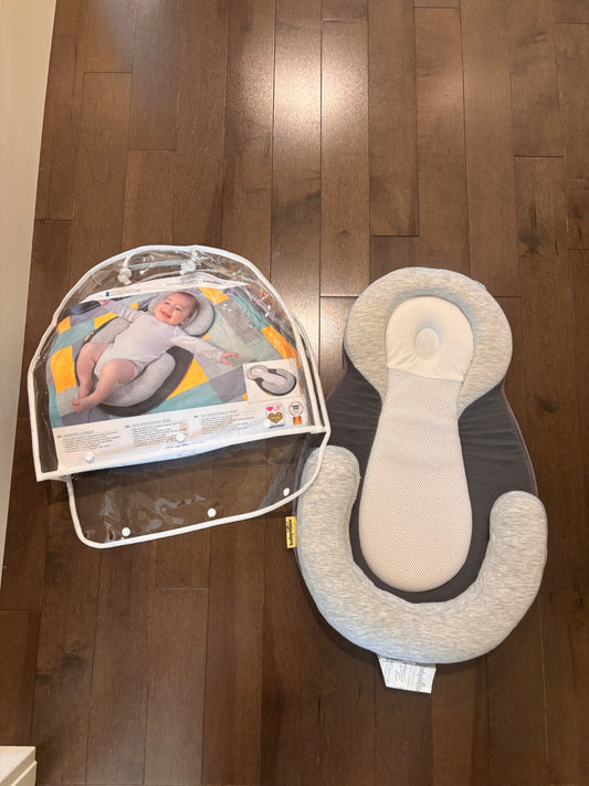 Cosy dream by babymoov original newborn Lounger