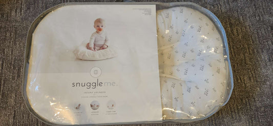 Snuggle Me Infant Lounger