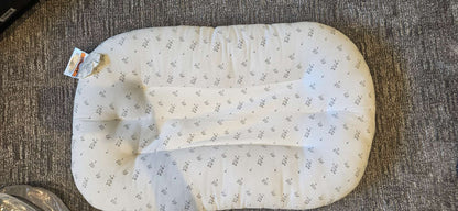 Snuggle Me Infant Lounger