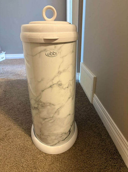 Ubbi diaper pail - White marble