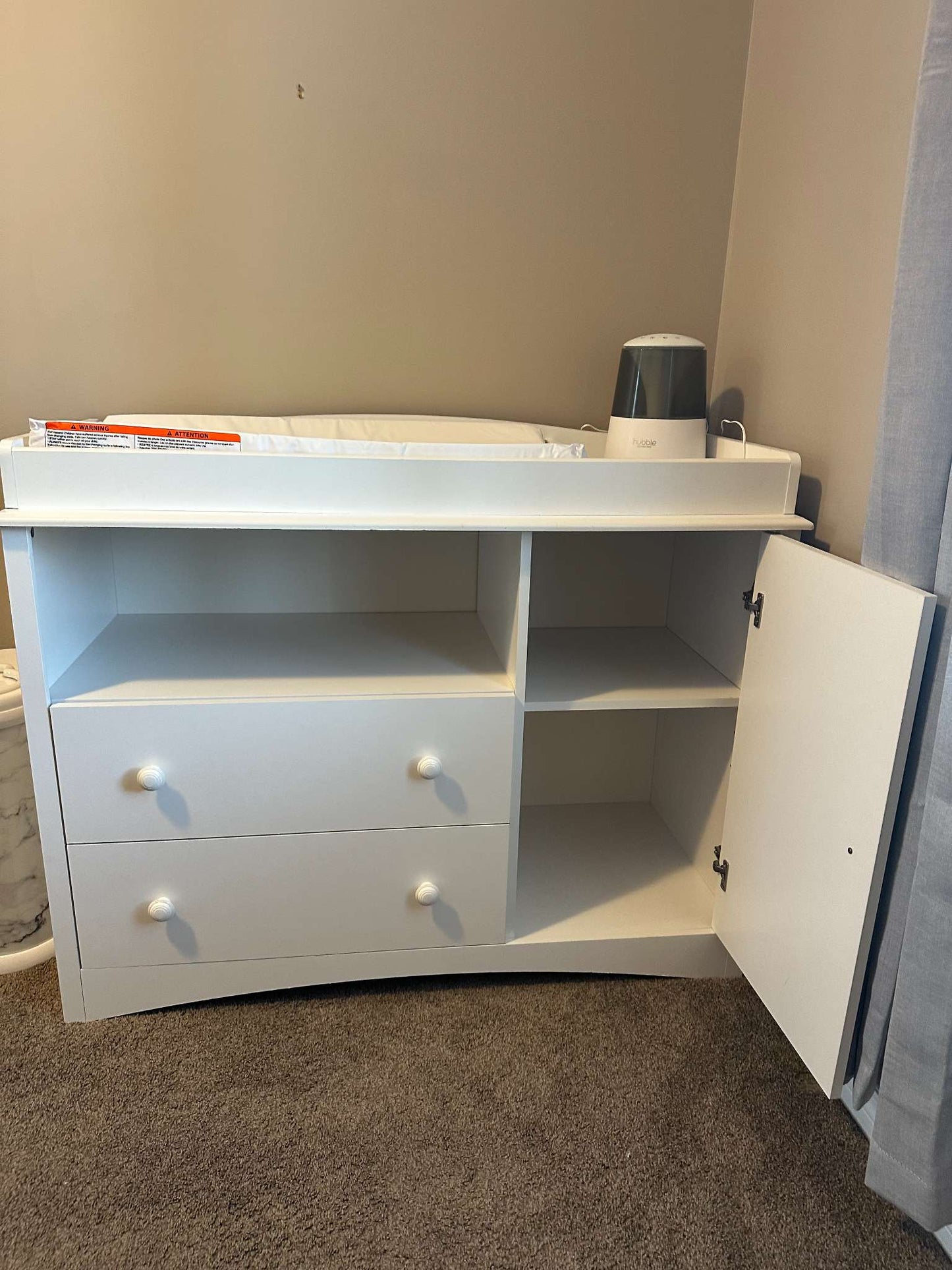 Change table with drawers