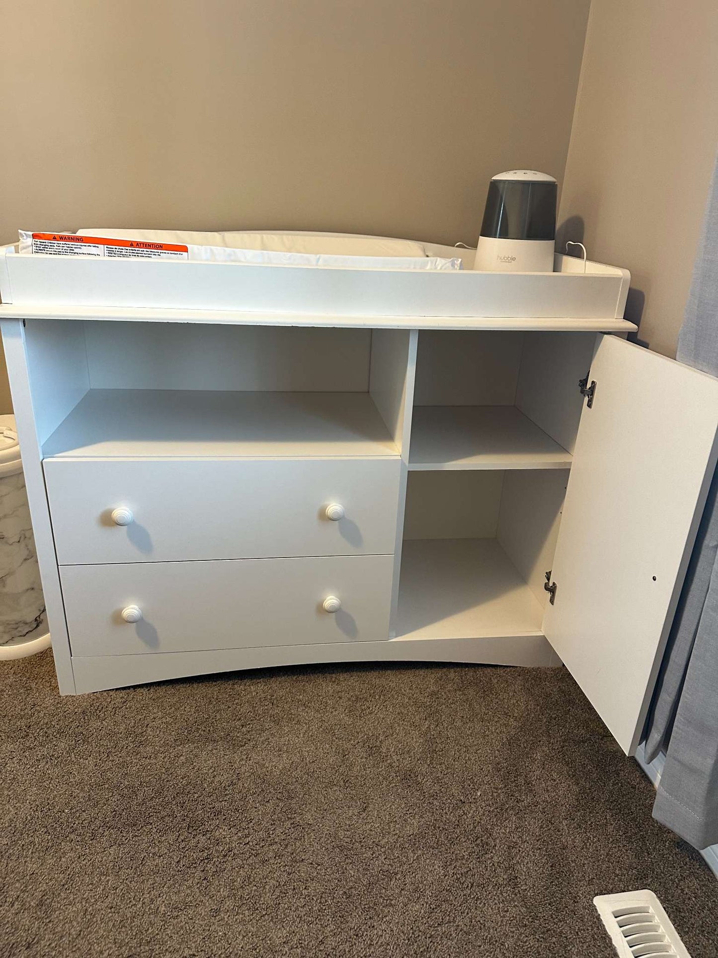 Change table with drawers