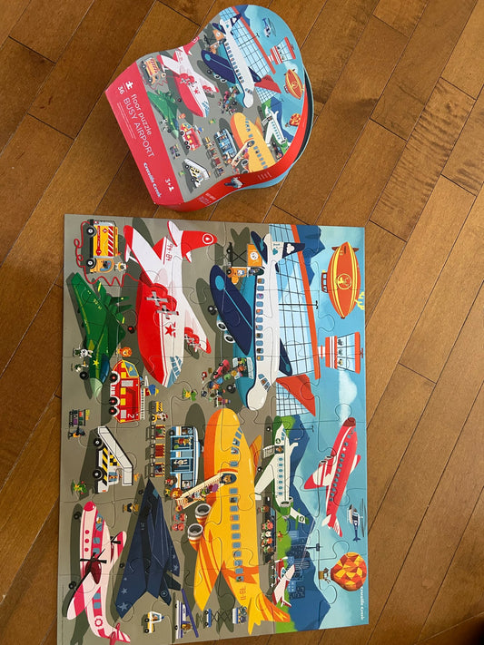 Airplane themed jigsaw puzzle for kids