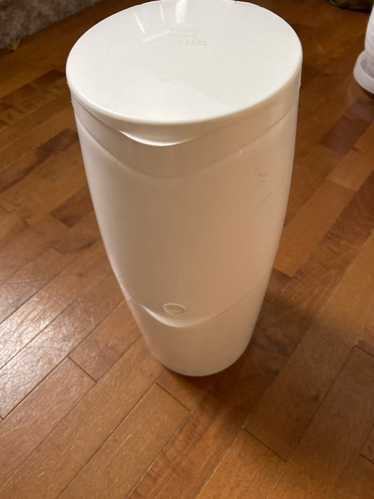 Diaper genie