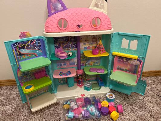 Gabby’s doll house doll house