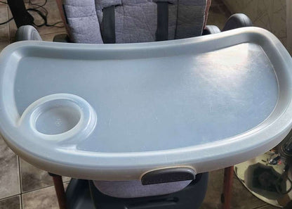 Maxi Cosi High Chair new $370