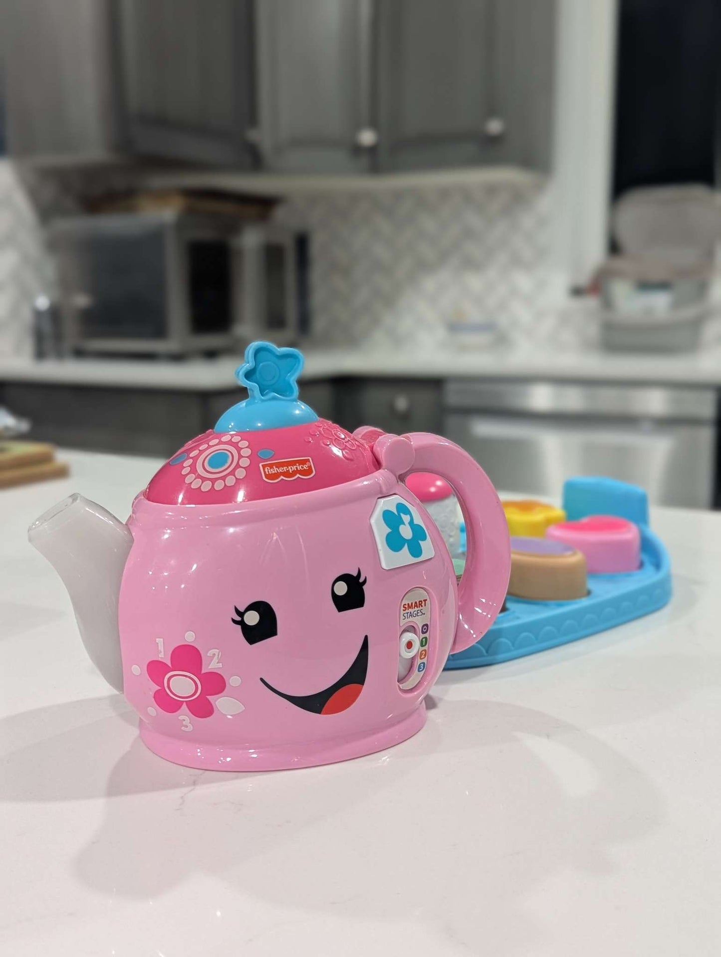Fisher Price Laugh & Learn Sweet Manners Tea Set
