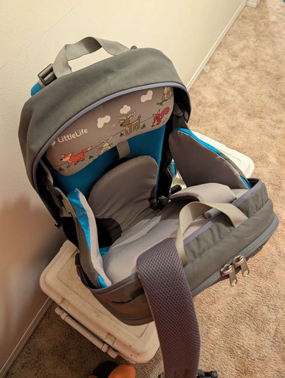 EUC Littlelife Ultralight Convertible S2 Baby Carrier
