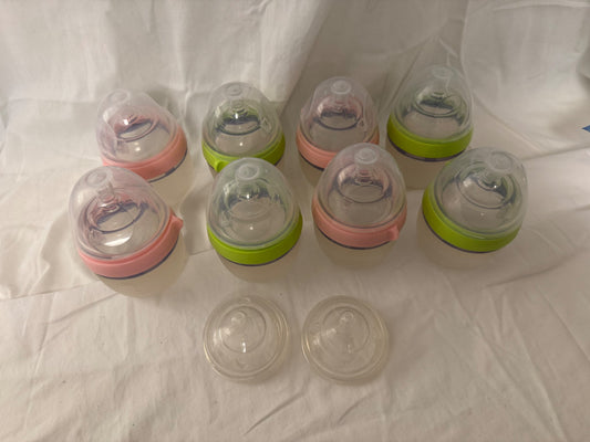 Comotomo Silicone Bottles