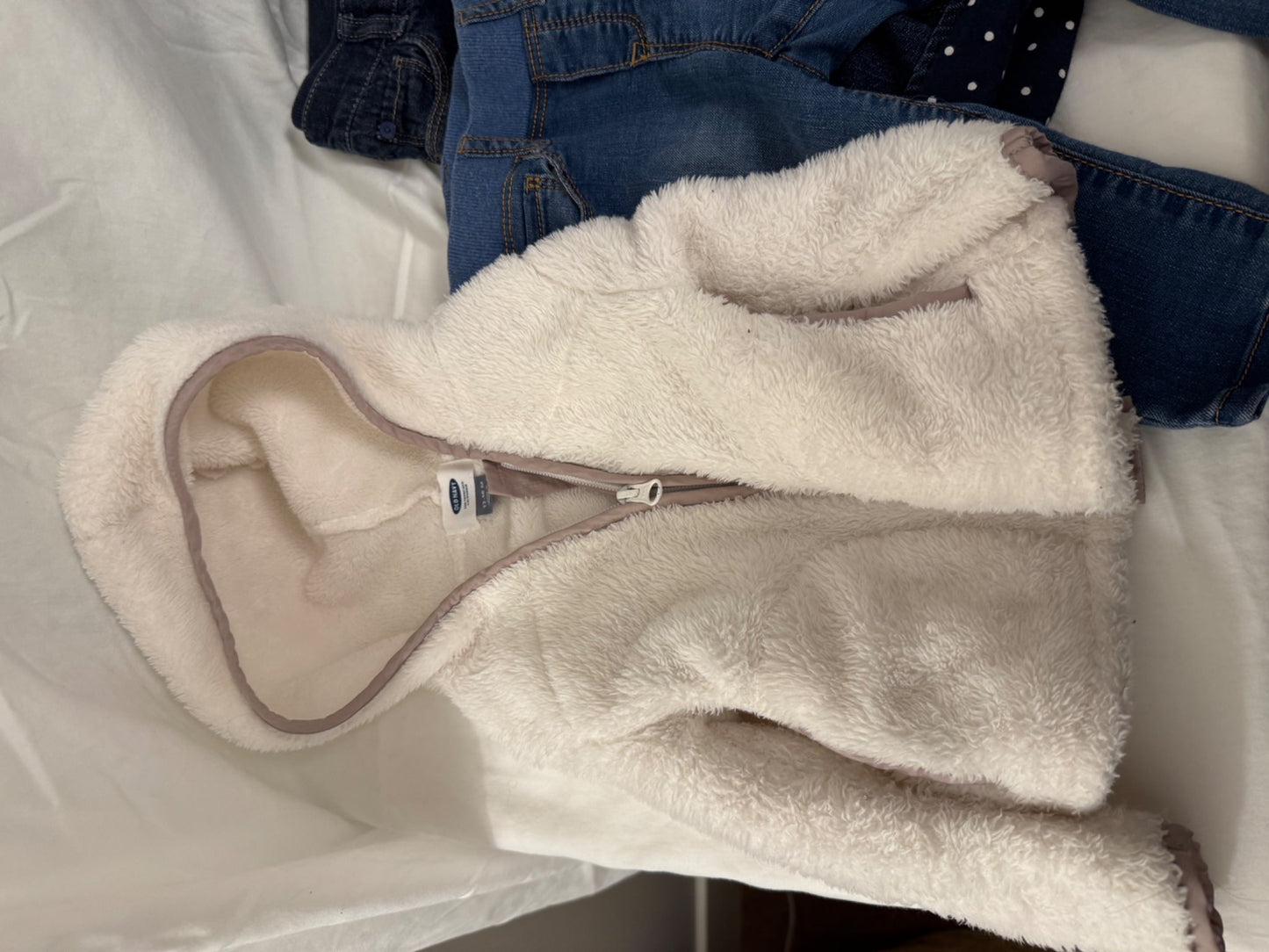 Old Navy Fleece Top and baby Gap Jeans Bundle, Kids 18 Month (12-18M)