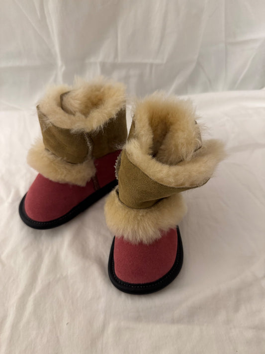 Garneau Sheepskin Winter Slippers, Shoes 4 (Baby: 0-12 mth)