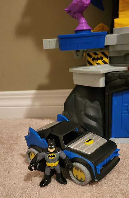 Imaginext DC Super Friends Transforming Batcave