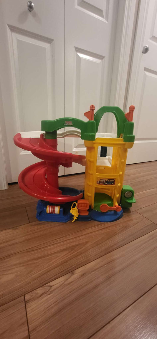 Fisher Price Little People Racin' Ramps Garage