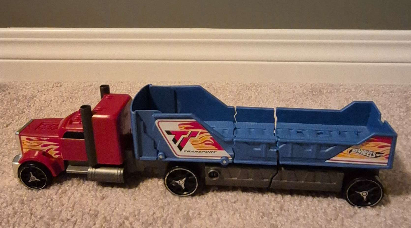 Hot Wheels Crashin Rig