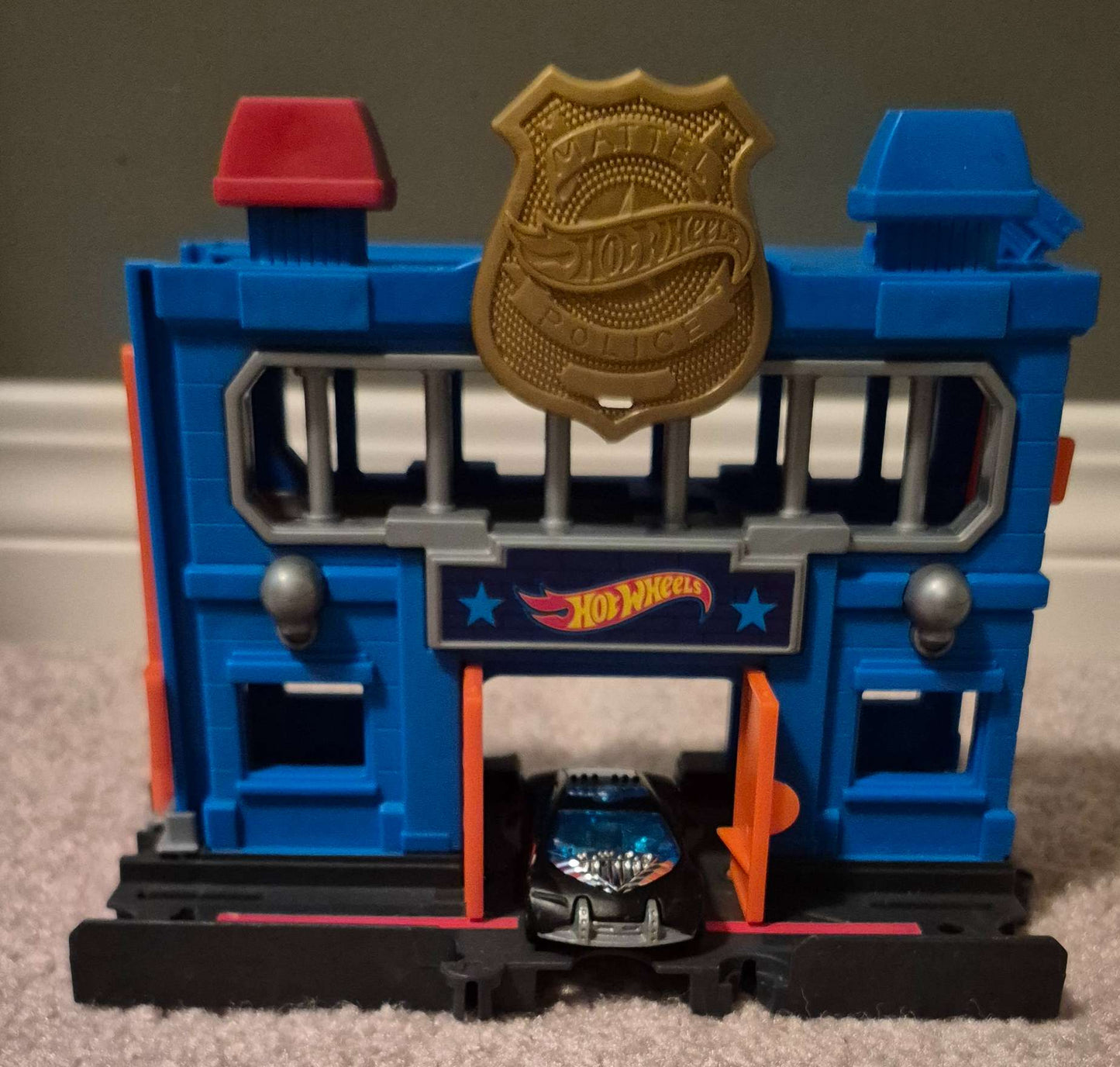 Hot Wheels City Downtown Police Station Breakout
