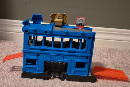 Hot Wheels City Downtown Police Station Breakout