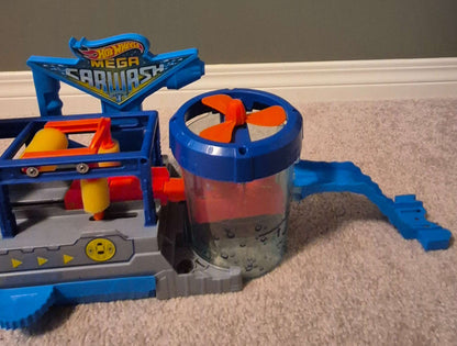 Hot Wheels Mega Car Wash Playset