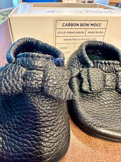 Freshly Picked Bow Moccasins , Shoes 1 (Baby: 0-12 mth)