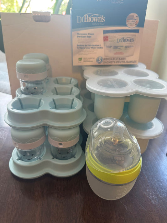 Nutribullet Baby Trays & Cups w Lids (++)