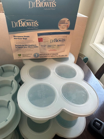 Nutribullet Baby Trays & Cups w Lids (++)