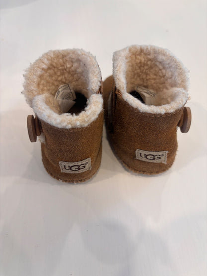 Authentic Baby Ugg Boots - Infant size 2-3, Shoes 3 (Baby: 0-12 mth)