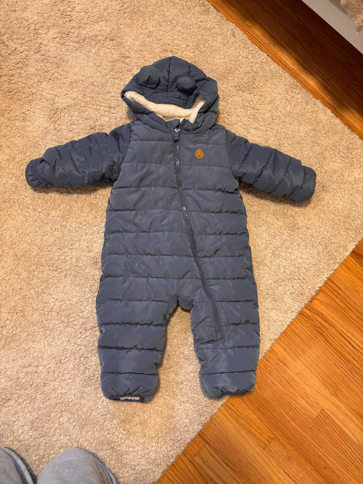 Blue H&M Snowsuit 4-6 months , Kids 9 Month (6-9M)