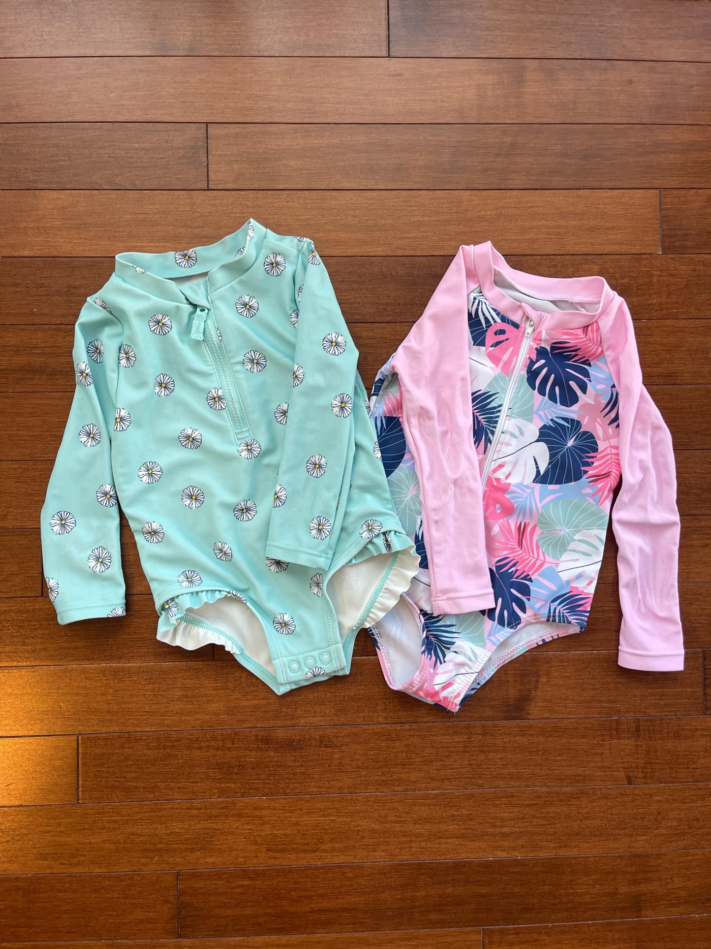 Long sleeve Swimsuits , Kids 12 Month (9-12M)