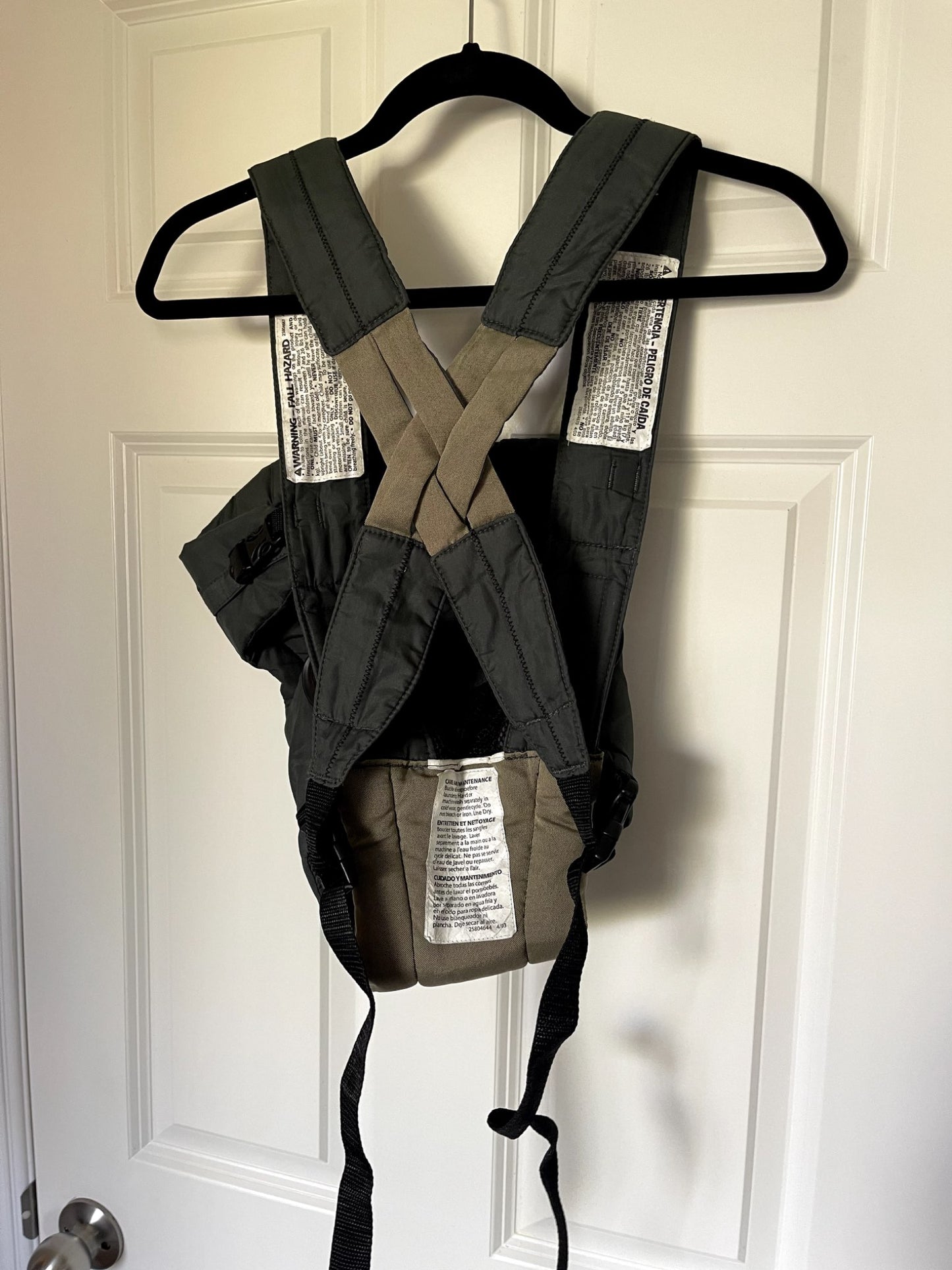 Evenflo Snugli Carrier