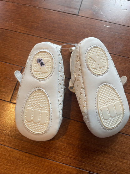 Mexx White Mary Jane Dress Shoes, Shoes 3 (Baby: 0-12 mth)