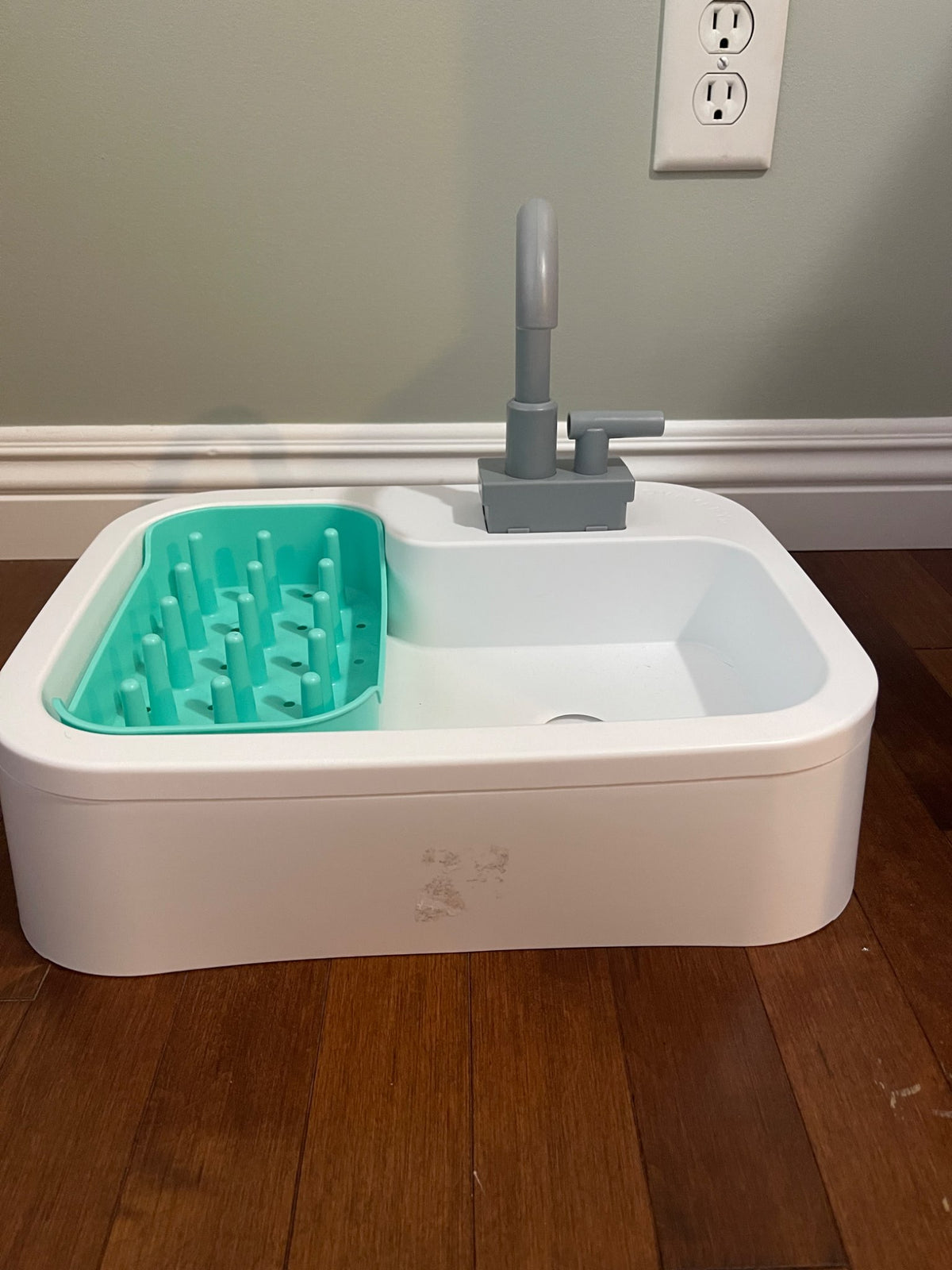 Lovevery Play Sink