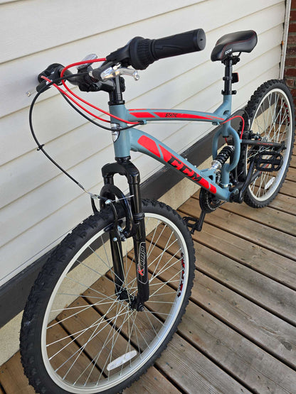 CCM Static Dual Suspension Mountain Bike