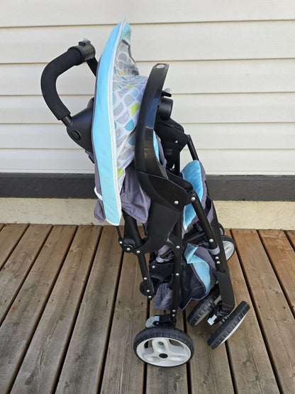 Graco Comfy Cruiser with Click Connect option (Car seat not included)