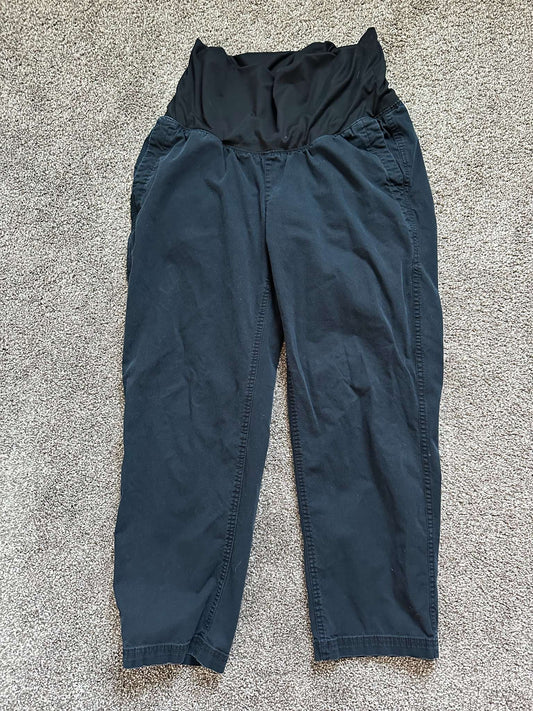 Black maternity pants, Maternity L (12-14)