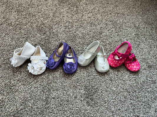 4 pairs for infant girl shoes, Shoes 0 (Baby: 0-12 mth)