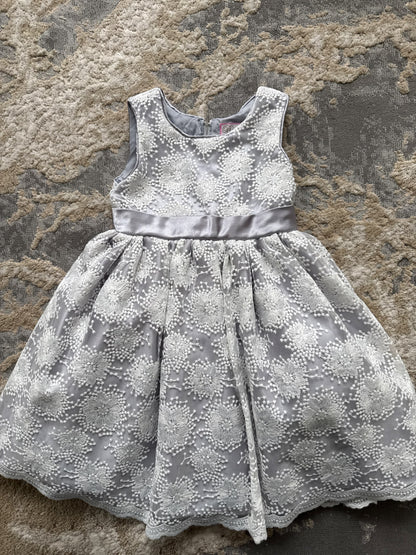 Bon Bleu Size 3 Grey and white organza and tulle dress, Kids 3T