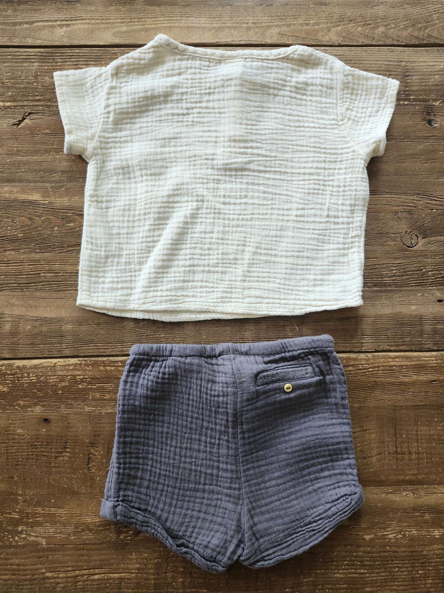H&M, Textured-weave henley and short set, 6-9 months, EUC, Kids 9 Month (6-9M)