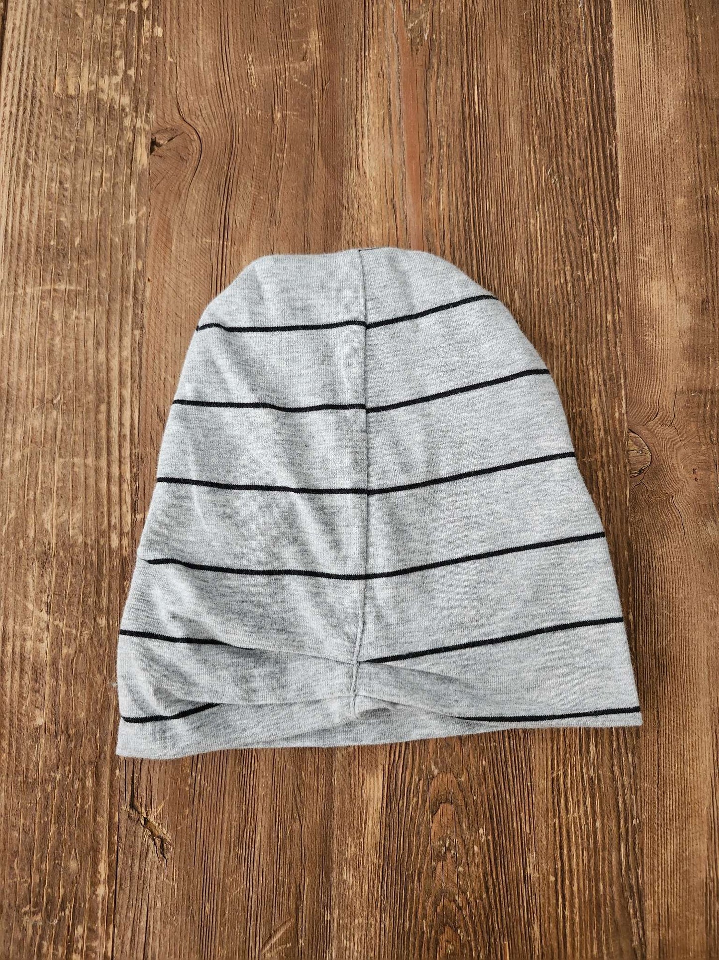 L&P Apparel, Boston Beanie, Grey, 6-24 months, like new