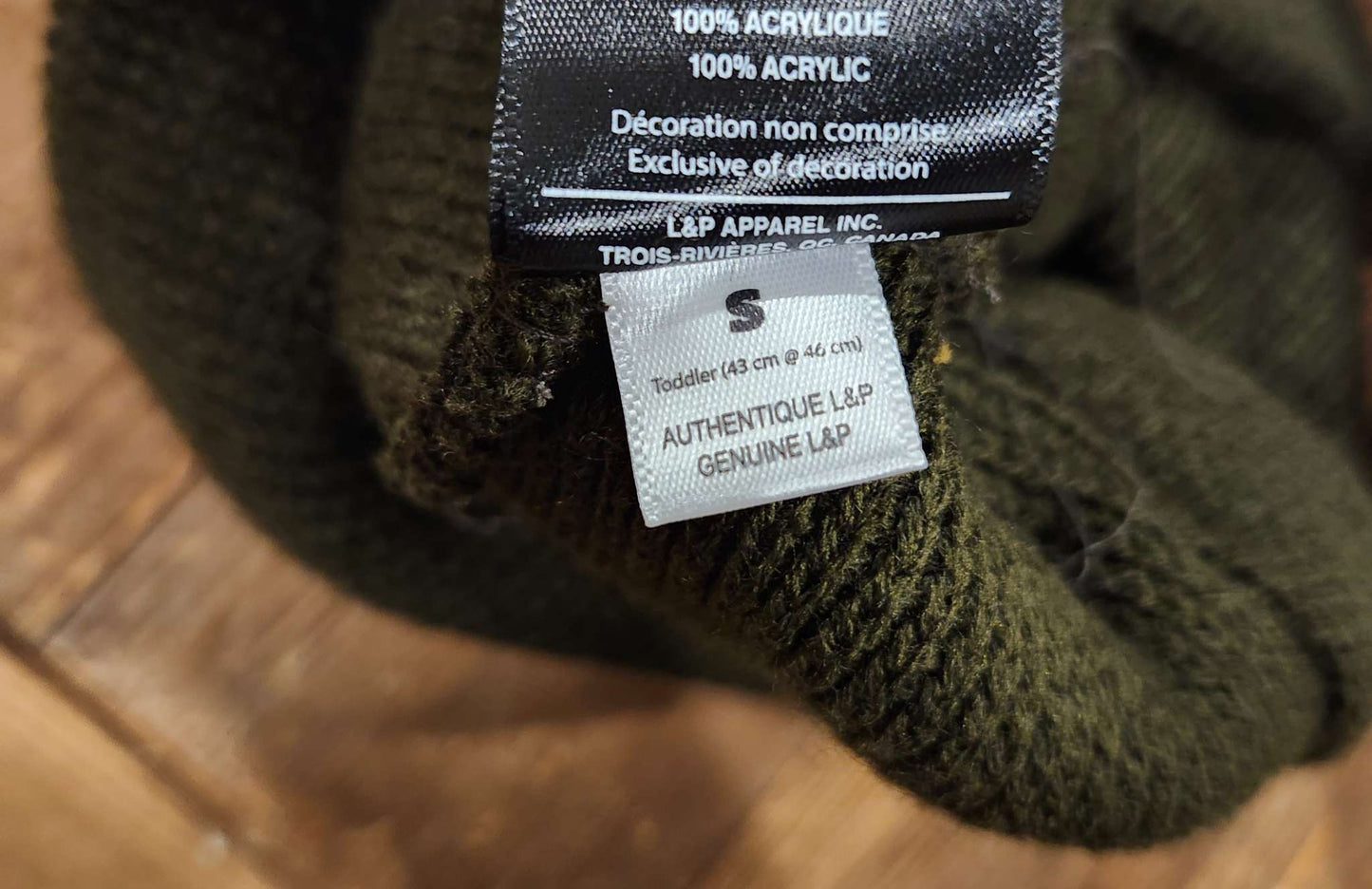 L&P Apparel, toque, green, toddler, small (43 cm - 46 cm), like new