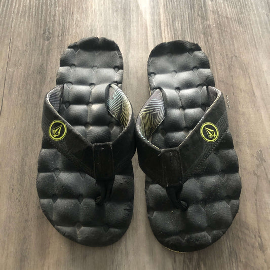 Volcom flip flops, Shoes 2 (Kids:4-8yr)