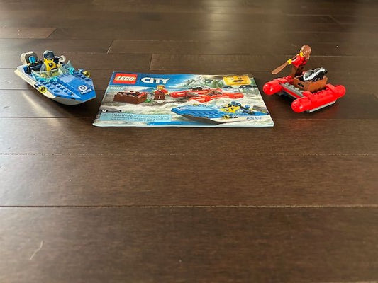 LEGO City Police 60176 Wild River Escape