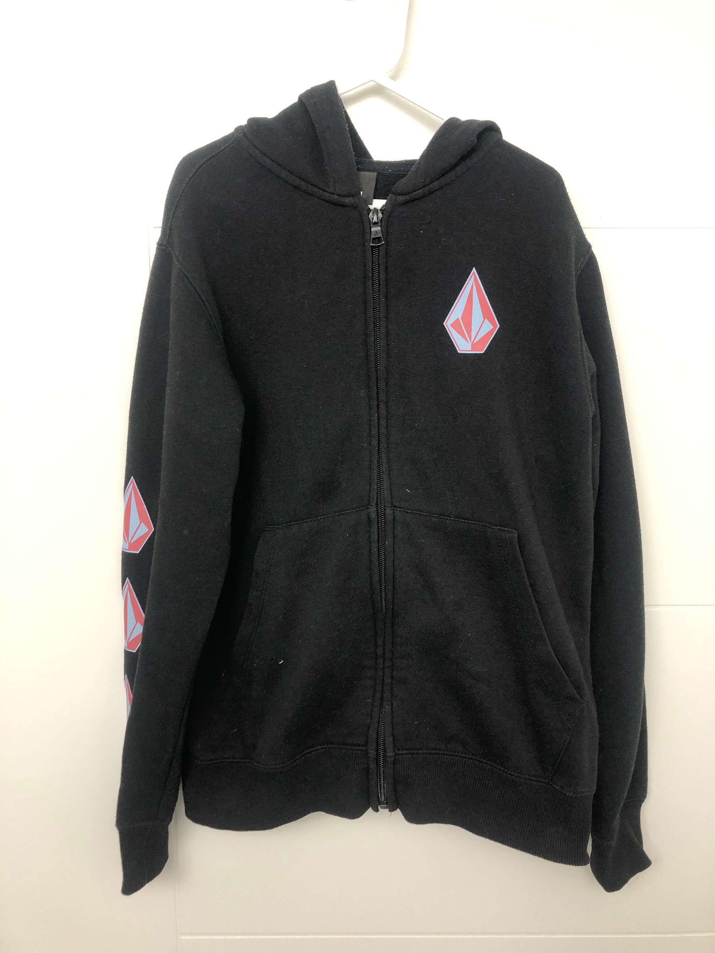 Volcom sweatsuit, Kids 10 (medium)