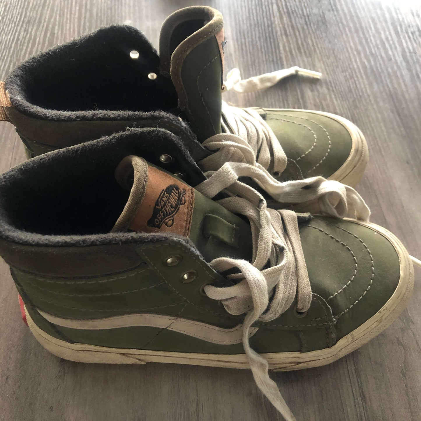 Vans MTE, Shoes 2.5 (Kids:4-8yr)