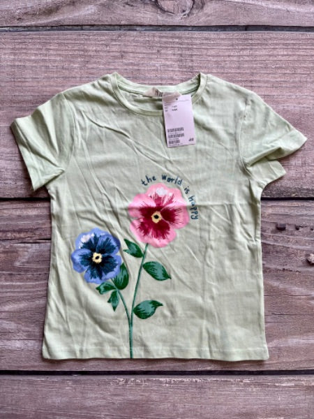 H&M size 4-6 girls flowers t-shirt, brand new with tags, Kids 6/6X (extra small)