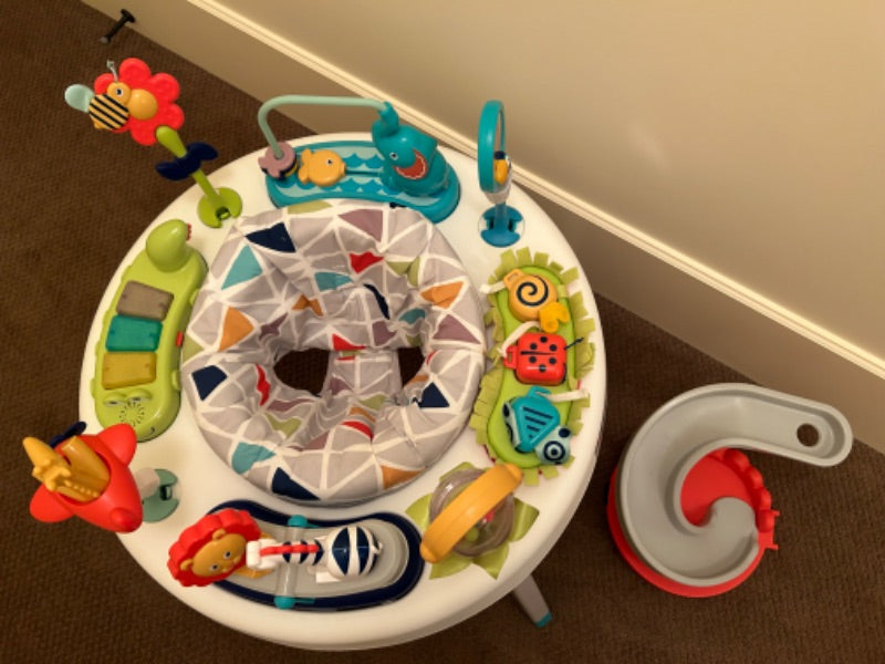 Fisher-Price Sit-to-Stand Activity Centre - Spin ‘n Play Safari