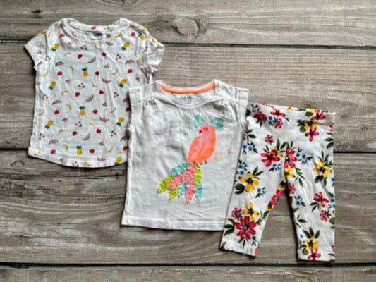 Old Navy/BabyGap size 3 girls 3-piece summer outfit with capris and 2 shirts, Kids 3T