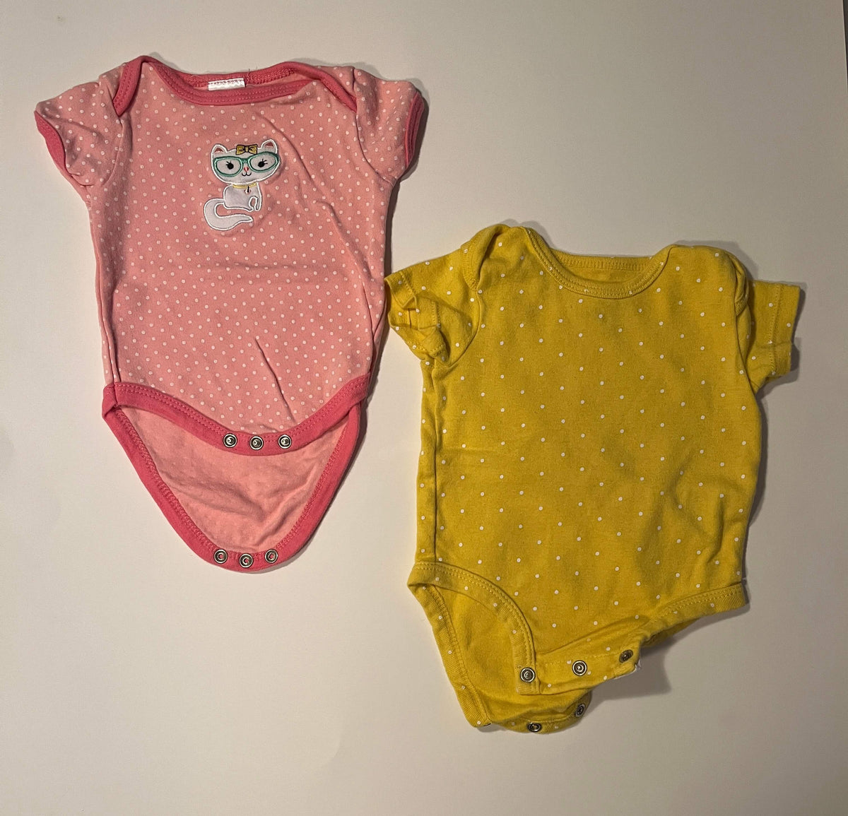 Girls' 3-Month Onesies Bundle – Carter’s 3m x2, Pekkle 3m & Chick Pea 3-6m, Kids 3 Month (0-3M)