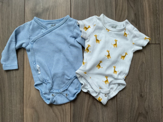 Blue and Giraffe Onesies, Kids Newborn