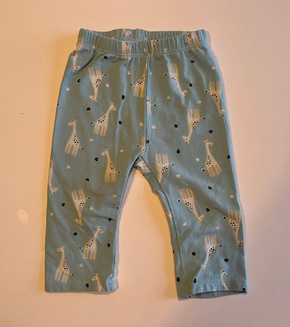 Girls' 3-month pants bundle:  First Impressions – Blue giraffe pants, size 3-6 months Two additional pairs – Unknown brands, sizes 3-6 months and 3 months, Kids 6 Month (3-6M)