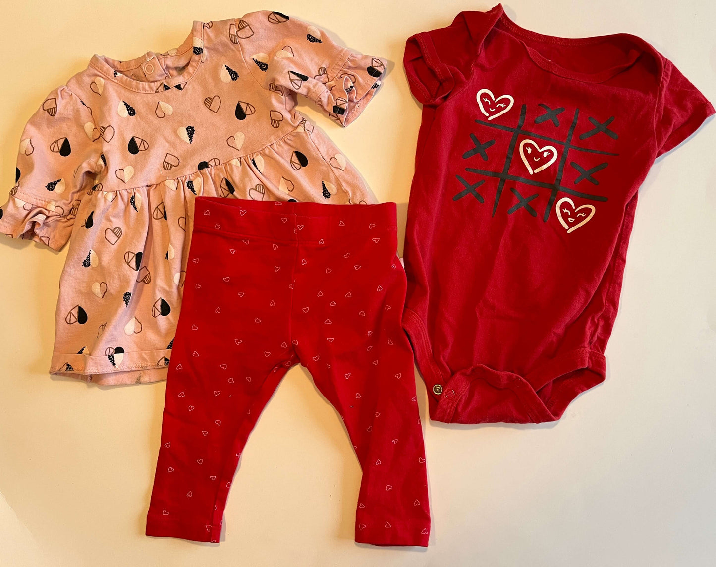 Girls' Valentine's Day bundle:  Pink dress – Free Style, size 6-9 months Onesie & leggings – George, size 6-12 months, Kids 9 Month (6-9M)
